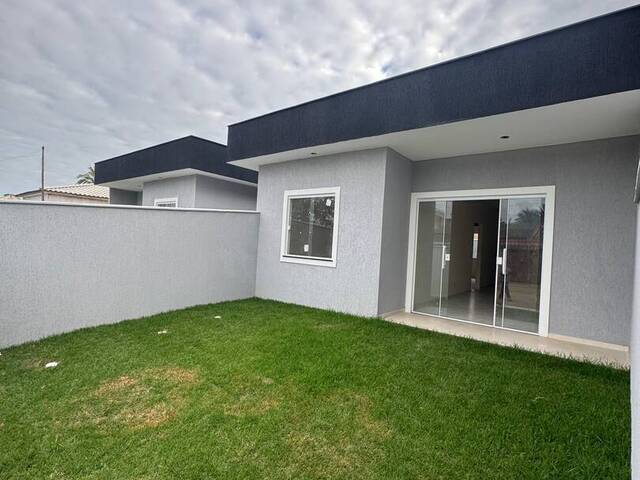 #9 - Casa para Venda em Araruama - RJ